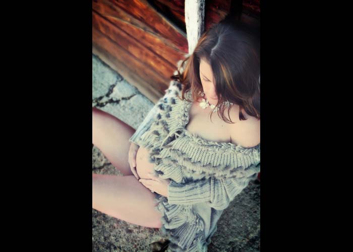 62-pregnant_pregnancy_photos_portraits_beautiful_infant_newborn.jpg