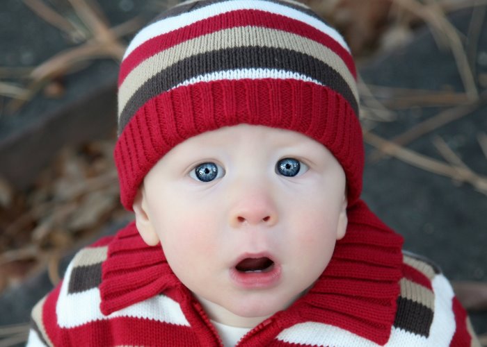 toddler_red_winter_hat.jpg