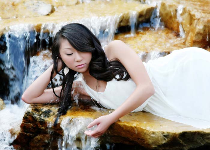 60-waterfall_senior_water_summer_dress_douglas_county_colorado.jpg