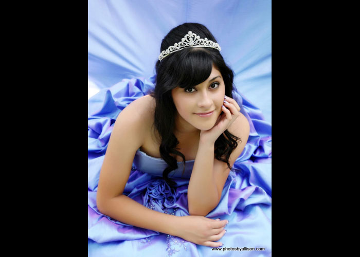 quinceanera_girl_blue_dress.jpg